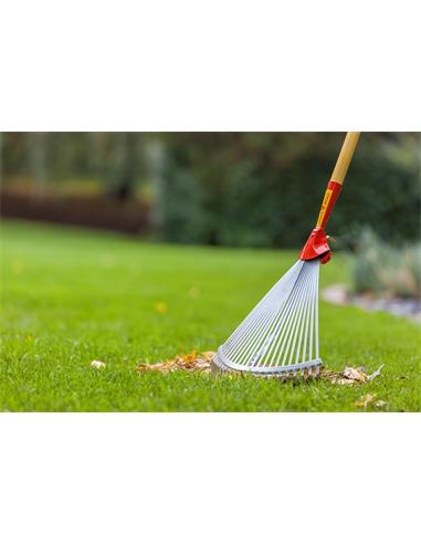 ESCOBA PARA CÉSPED